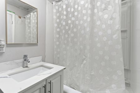 For Lease - 5703 Ferry Street Unit# 2, Niagara Falls, Ontario - Photo 3