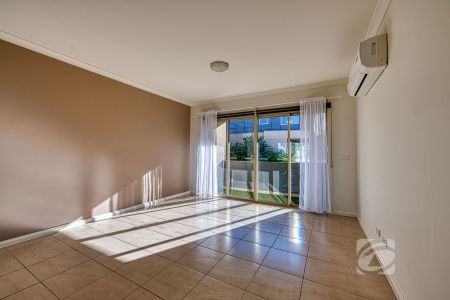 MODERN LIVING IN CARDINIA LAKES - Photo 2