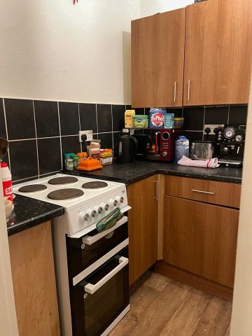 2 Bed Flat, Caird Drive, G11 - Photo 5