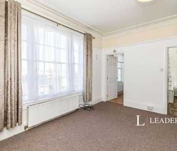 North Parade, Lowestoft, NR32 - Photo 1