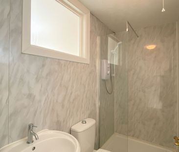 Priorswood Road, Taunton - Photo 6