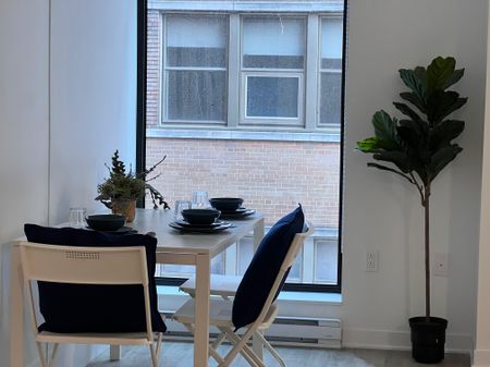 Deluxe Room - Gramercy - Photo 5