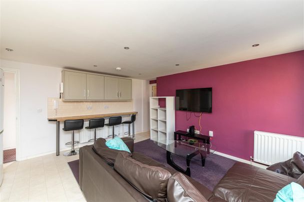 St James' Street, City Centre, Newcastle upon Tyne - Photo 1