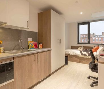 Silver Studio - Photo 3