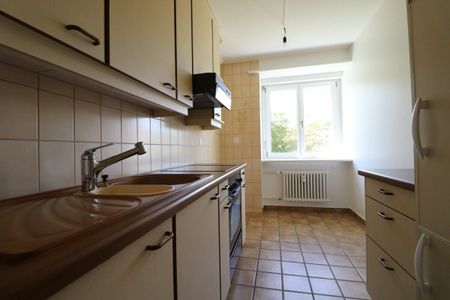 Wohnen mit Weitblick - gemütliche 3-Zimmerwohnung in Binningen - Photo 4