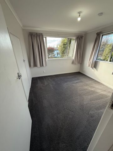 Warm, Sunny & Secure - Your Next Home Awaits - Photo 4