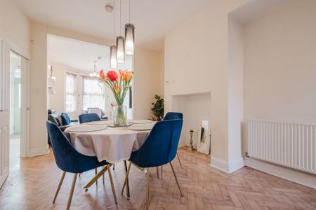 3 bedroom terraced house to rent - Photo 5