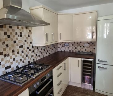 Desdemona Avenue, Warwick Gates, Warwick - Photo 6