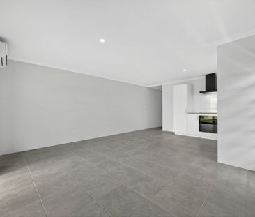 Brand New Two Bedroom Dual Living Property! - Photo 5