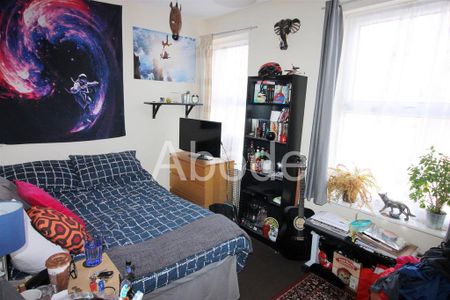 5 bedroom house to rent - Photo 2