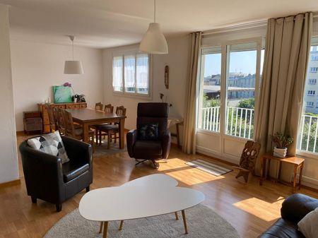 APPARTEMENT MEUBLÉ BREST 79.55 M2 - Photo 4