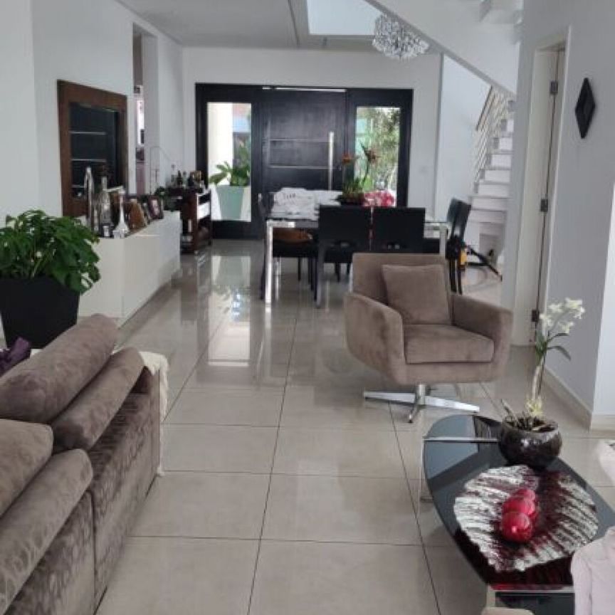 Casa Em Condomínio - Foto 1