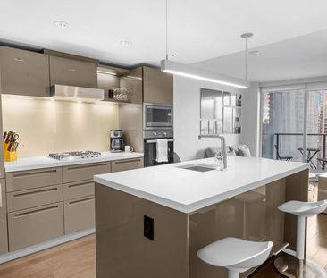 Richards Street - Photo 5