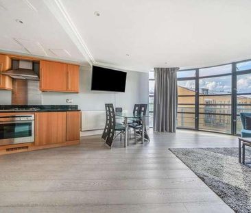 Point Wharf Lane, Brentford, TW8 - Photo 2