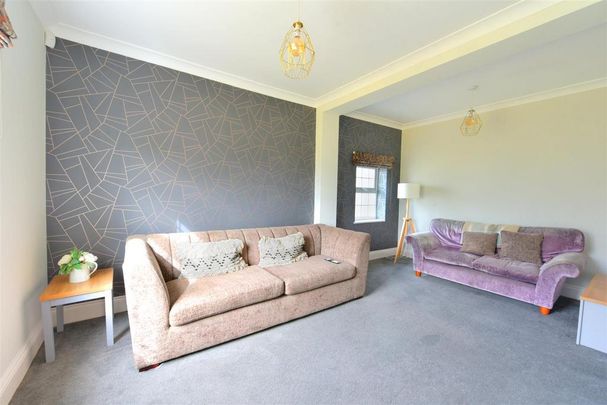 3 bedroom terraced house to rent - Photo 1