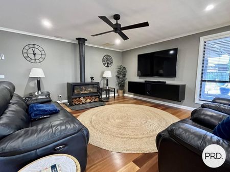 FULLY FURNISHED EXECUTIVE RESIDENCE - Photo 2