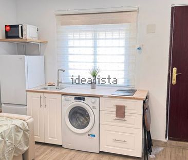 Alquiler de estudio en Calle Coín - Photo 1