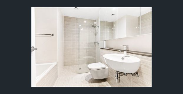 2 Bedroom Split Level Unit - Photo 1