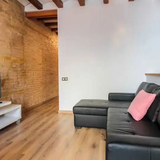 Piso de alquiler en El Poble Sec - Parc de Montjuïc - Photo 1