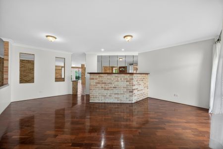Lifestyle, Location & Room to Grow. - Photo 3