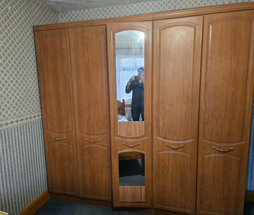 1 bedroom in a house share to rent - Photo 6