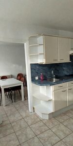 Location Appartement 2 pièces 54m² LYS LEZ LANNOY 59390 - Photo 4