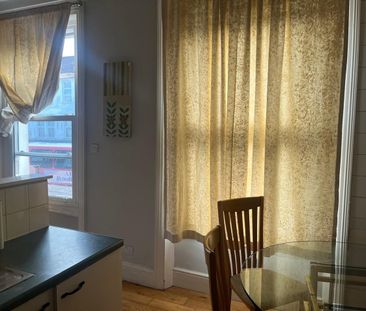 1 Bed Flat, High Street Harlesden, NW10 - Photo 1