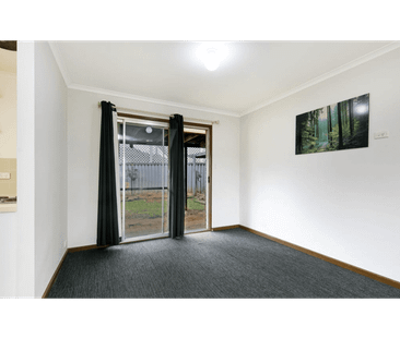 Spacious 3-Bedroom Family Home on a Corner Allotment I Brahma Lodge - Photo 4