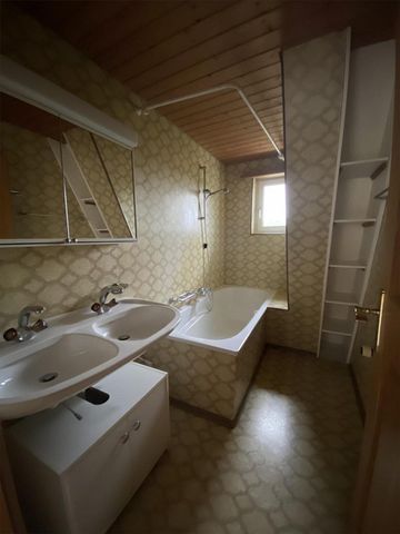 Cozy 3.5-room penthouse apartment with west balcony - Photo 4