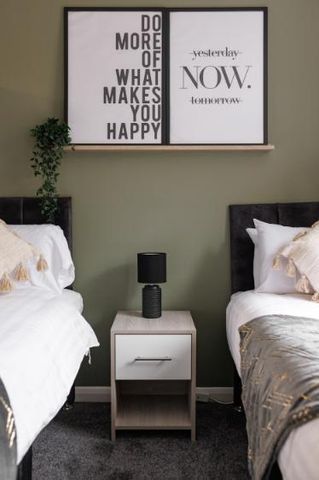 1 bedroom serviced apartment to rent - Photo 4