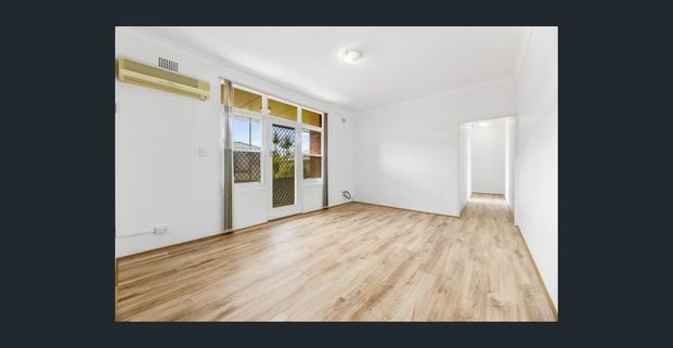 Apartment in the heart of Bexley - Photo 1