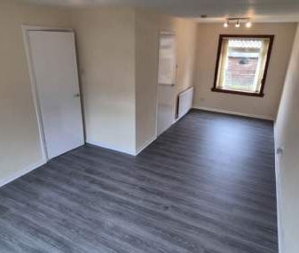 2 bedroom property to rent in Paisley - Photo 3