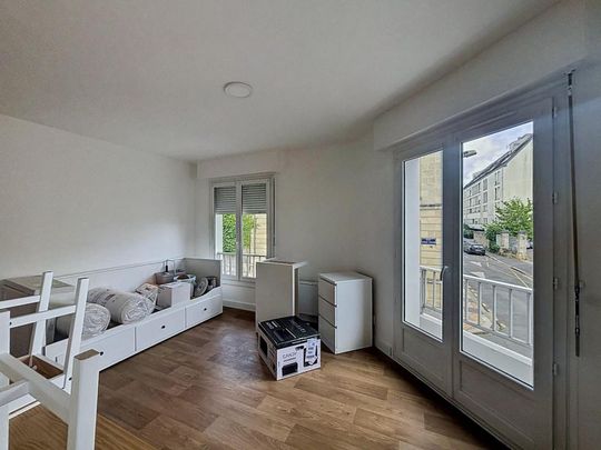 Location Appartement 1 pièce Meublé 24m² BORDEAUX 33000 - Photo 1