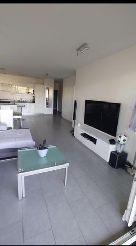 Bel appartement récent de 5 pièces au Lignon - Foto 3