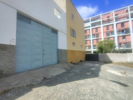 Estupendo local muy bien ubicado en la zona de las ramblas, Las Palmas – 0020-00049 - Photo 4