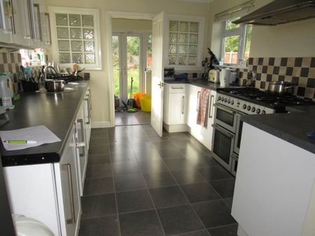 Harry Stoke Road, Stoke Gifford, Bristol, BS34 8QH - Photo 3