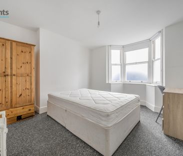 6 bedroom terraced house to rent - Photo 1