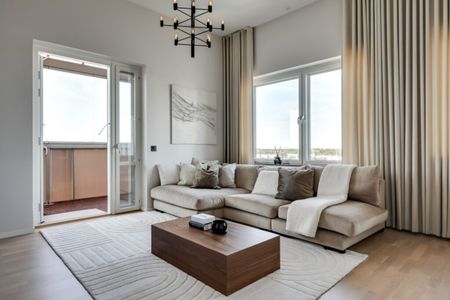 En exklusiv och nyrenoverad lägenhet i Solna - Photo 3