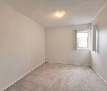 For Lease - 4600 Kimbermount Avenue Unit# 47, Mississauga, Ontario - Photo 5