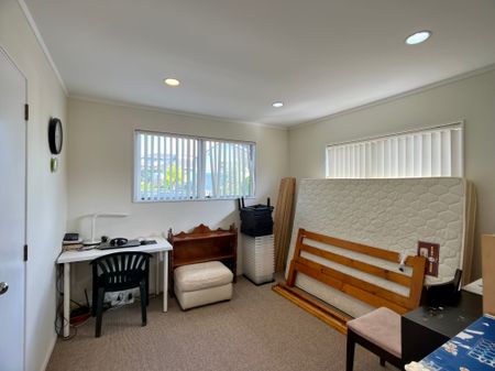 3-BEDROOM IN SOMERVILLE - Photo 4