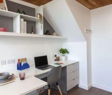 2 Bed Loft Apartment - Photo 6