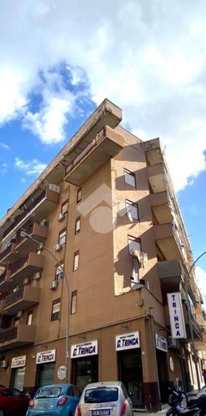 Bilocale in affitto - Photo 1