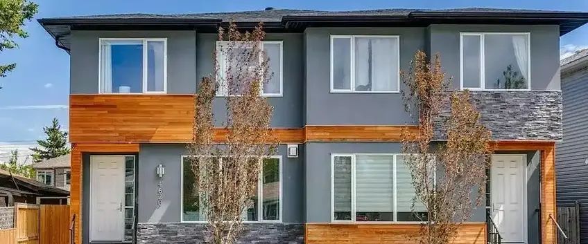 Contemporary Open-Concept Duplex 4 Bed/ 3.5 Bath in Bowness | Calgary - Photo 1