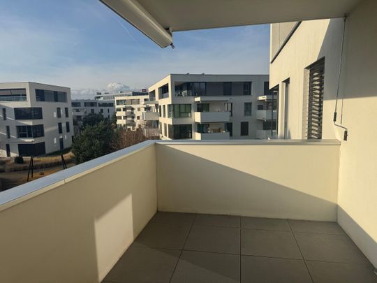 Nice 2.5 room apartment with balcony - Foto 1