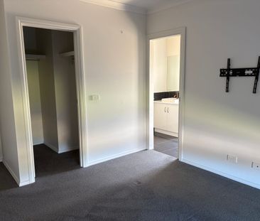 4 Soho Ct, Mildura, Vic 3500 - Photo 3