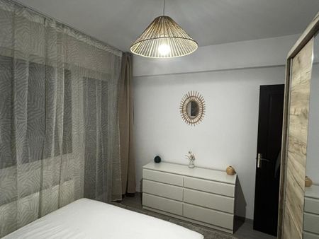 Berceni metrou etaj 5 plus mansarda studio - Fotografie 3