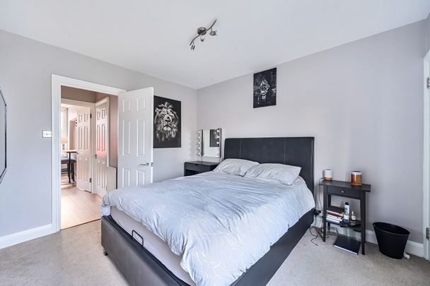 Central Road, Worcester Park - 1 bedroomProperty for lettings - Seymours - Photo 1