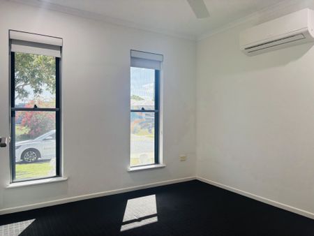 69 Makybe Diva Drive, 4740, Ooralea - Photo 3