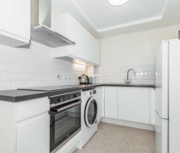 St Thomas St, Oxford - Photo 6