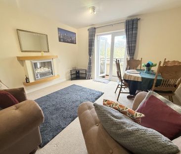 2 bedroom flat to rent - Photo 1